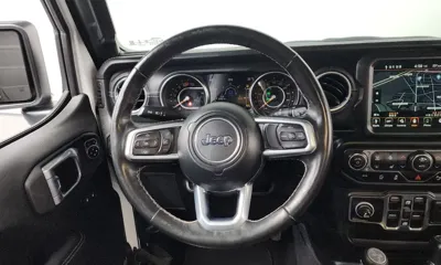 Jeep Wrangler 2021, 101652 км, за 21678.66 USD - фото 13