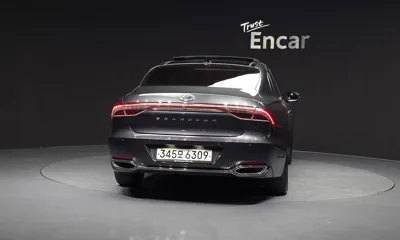 Hyundai Grandeur 2020, 101067 км, за 13456.74 USD