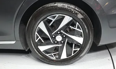 Hyundai Grandeur 2020, 101067 км, за 13456.74 USD