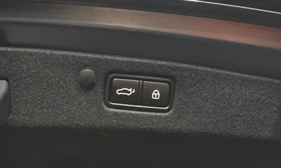 Hyundai Grandeur 2020, 101067 км, за 13456.74 USD - фото 20