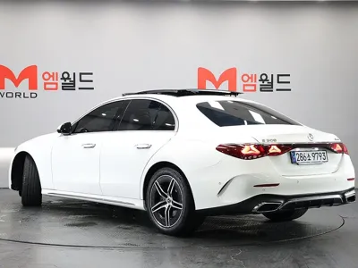 Mercedes-Benz E-Class 2025, 21661 км, за 50986.5 USD