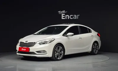 Kia K3 · 2013 год