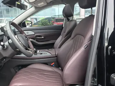 Jetour X90 Pro 2024, 16000 км, за 11741.97 USD