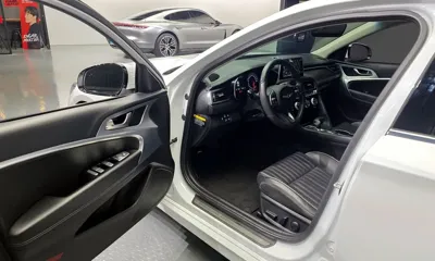 Genesis G70 2019, 45581 км, за 16487.12 USD - фото 10