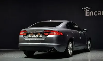 Jaguar XF 2012, 144121 км, за 2955.86 USD