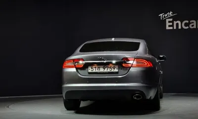 Jaguar XF 2012, 144121 км, за 2955.86 USD