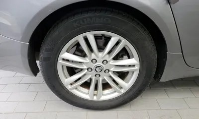 Jaguar XF 2012, 144121 км, за 2955.86 USD