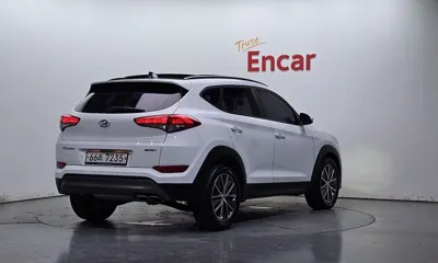 Hyundai Tucson 2016, 61544 км, за 9452.54 USD