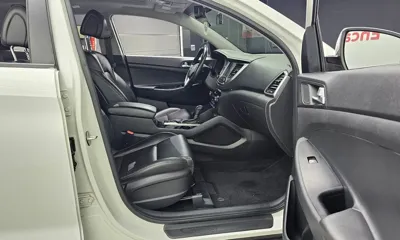 Hyundai Tucson 2016, 61544 км, за 9452.54 USD - фото 11