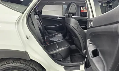 Hyundai Tucson 2016, 61544 км, за 9452.54 USD - фото 12
