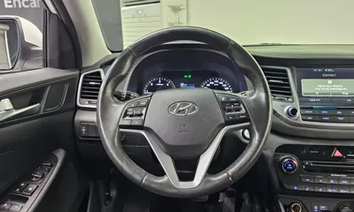 Hyundai Tucson 2016, 61544 км, за 9452.54 USD - фото 13