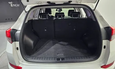 Hyundai Tucson 2016, 61544 км, за 9452.54 USD - фото 20