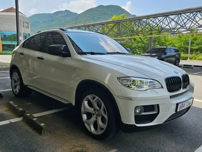 BMW X6 2013, 215000 км, за 7800.11 USD