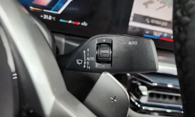 BMW 4-Series 2025, 9739 км, за 40042.01 USD - фото 27