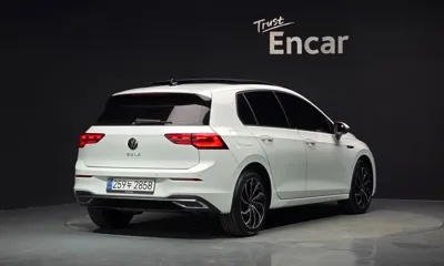 Volkswagen Golf 2024, 67211 км, за 20932.19 USD