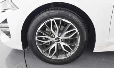 Kia K5 2023, 152185 км, за 9386.9 USD