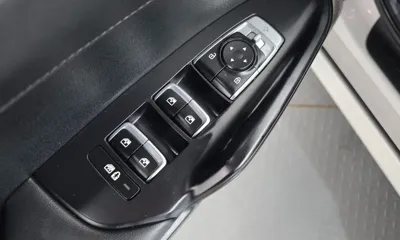 Kia K5 2023, 152185 км, за 9315.97 USD - фото 12