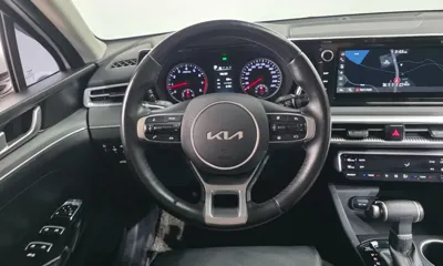 Kia K5 2023, 152185 км, за 9315.97 USD - фото 14