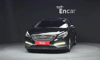 Hyundai Sonata 2016, 135199 км, за 5710.91 USD