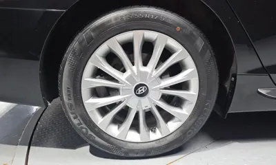 Hyundai Sonata 2016, 135199 км, за 5710.91 USD