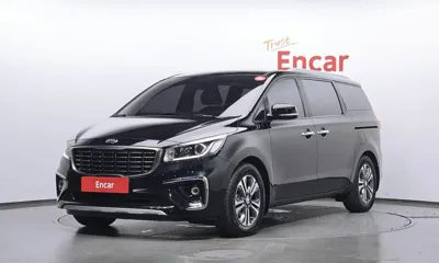 Kia Canival · 2020 год