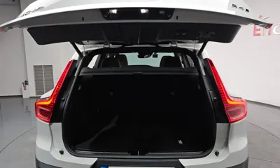 Volvo XC40 2022, 25669 км, за 20993.36 USD - фото 20