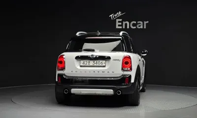 MINI Countryman 2019, 65937 км, за 9518.18 USD