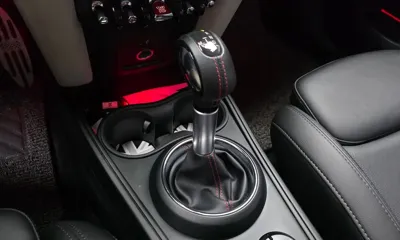 MINI Countryman 2019, 65937 км, за 9518.18 USD - фото 9
