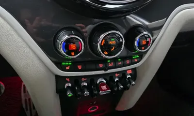 MINI Countryman 2019, 65937 км, за 9518.18 USD - фото 16