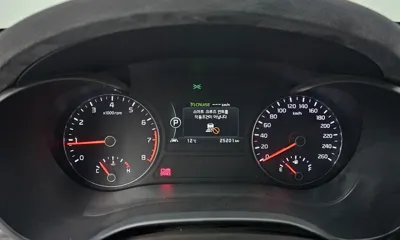 Kia K5 2016, 25201 км, за 10245.91 USD - фото 8