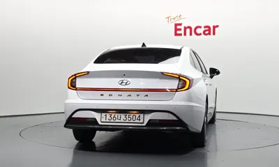 Hyundai Sonata 2022, 105203 км, за 8725.66 USD