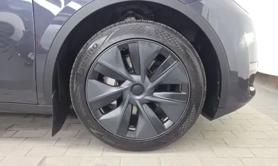 Tesla Model Y 2024, 44593 км, за 31203.27 USD - фото 21