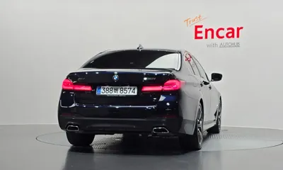 BMW 5-Series 2023, 22176 км, за 38597.87 USD