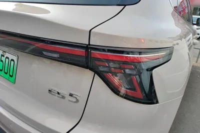 MG ES5 2025, 9900 км, за 13625 USD - фото 9