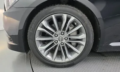 Hyundai Genesis 2014, 227913 км, за 4988.84 USD