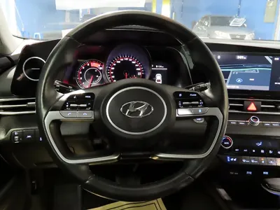 Hyundai Avante 2023, 91539 км, за 10749.19 USD - фото 9