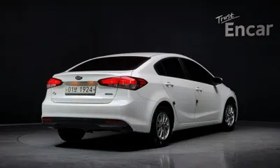 Kia K3 2016, 199637 км, за 2510.74 USD