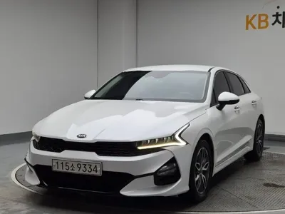 Kia K5 · 2020 год