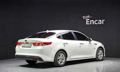 Kia K5 2016, 180727 км, за 3347.77 USD
