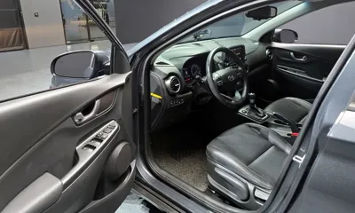 Hyundai Kona 2020, 97775 км, за 9432.74 USD - фото 10