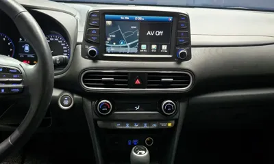 Hyundai Kona 2020, 97775 км, за 9432.74 USD - фото 14