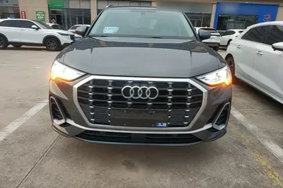 Audi Q3 2022, 49400 км, за 27696 USD