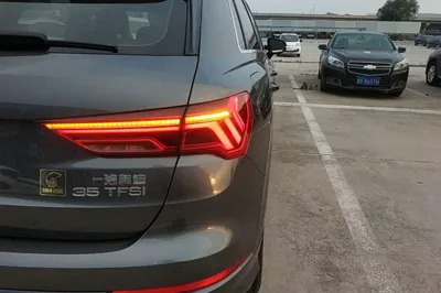 Audi Q3 2022, 49400 км, за 27696 USD - фото 9
