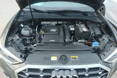 Audi Q3 2022, 49400 км, за 27696 USD - фото 24