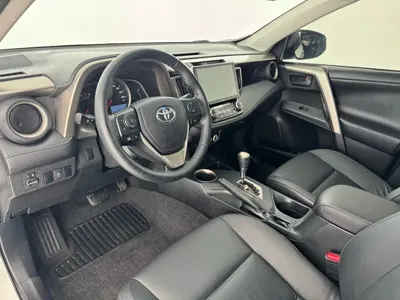 Toyota RAV4 2015, 98000 км, за 9361.15 USD