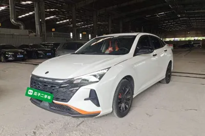 Dongfeng Aeolus Yixuan · 2023 год