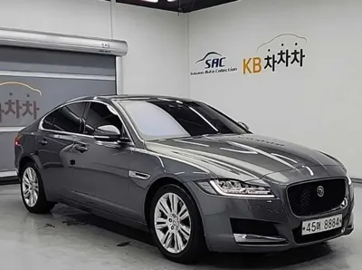 Jaguar XF 2017, 69088 км, за 9035.92 USD