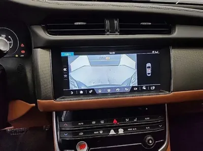 Jaguar XF 2017, 69088 км, за 9035.92 USD - фото 10