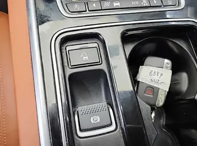 Jaguar XF 2017, 69088 км, за 9035.92 USD - фото 17