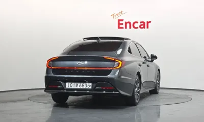 Hyundai Sonata 2020, 80376 км, за 10401.09 USD - фото 4